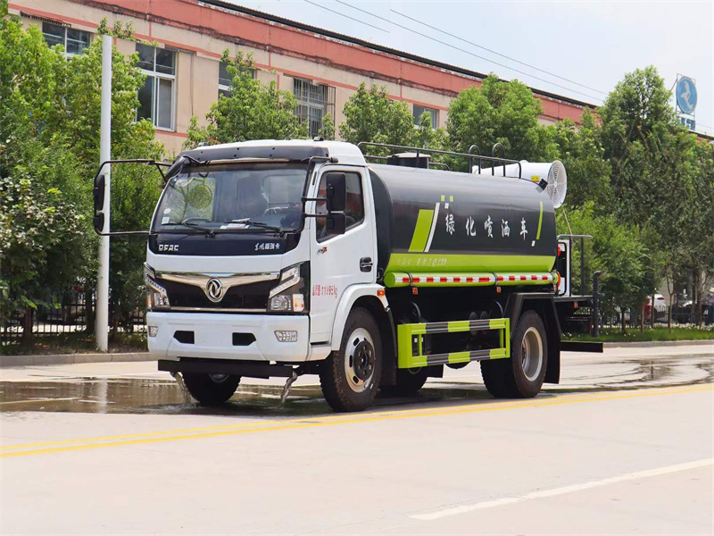 12方國(guó)六灑水車(chē)多少錢(qián)