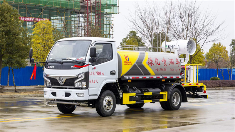 10噸國六灑水車買哪款
