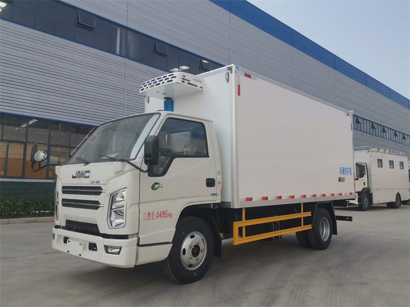 4.2米國(guó)六江鈴冷藏車(chē)手續(xù)齊全